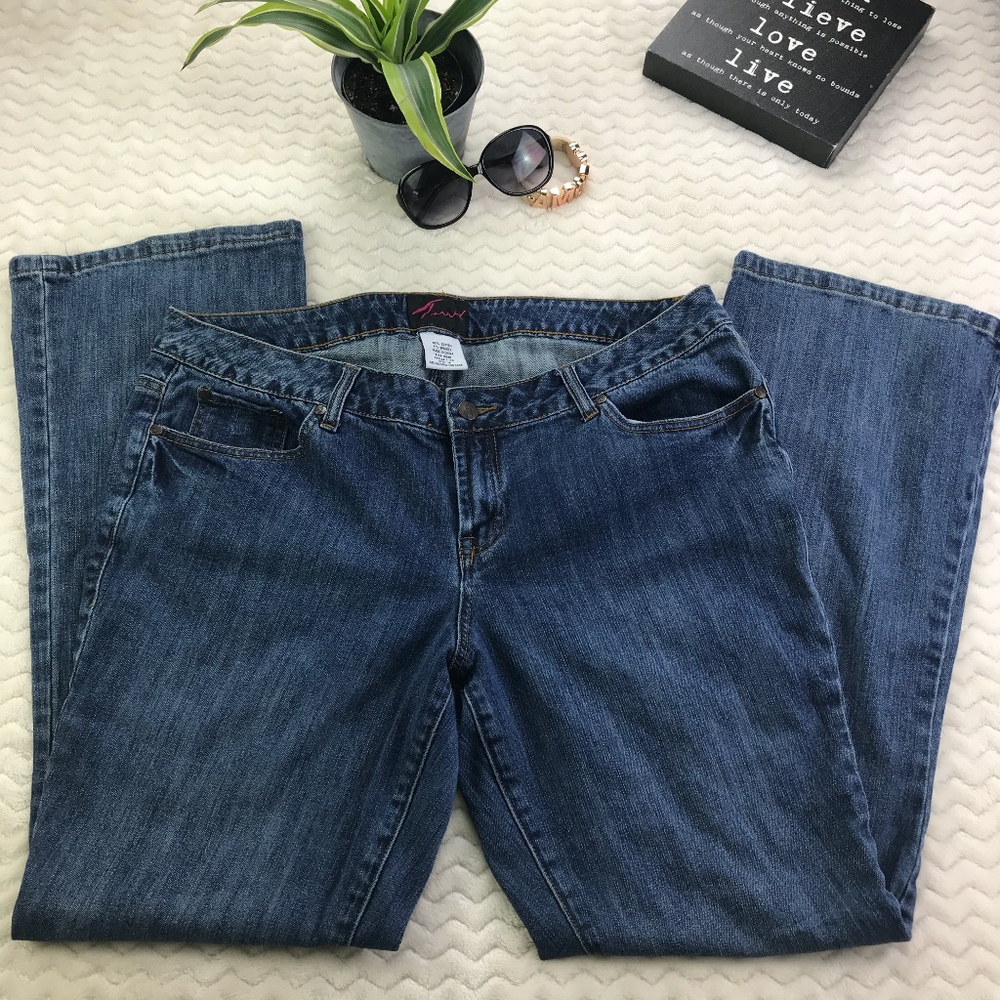 Torrid Women's Denim Size 16 Boot Cut Dark Wash